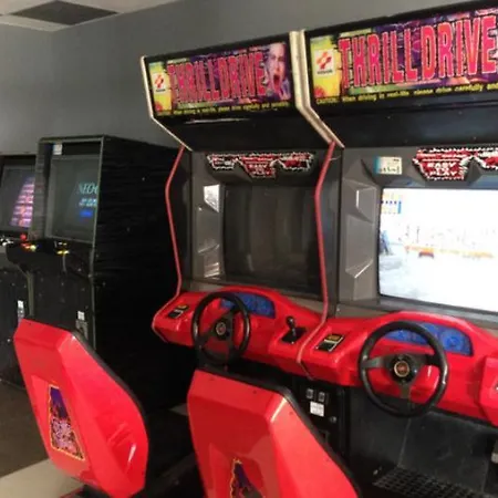 Belvedere Club H 305